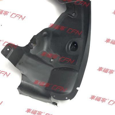 Vue avant droite de la protection contre la boue Tesla pièces détachées 1081582-00-D