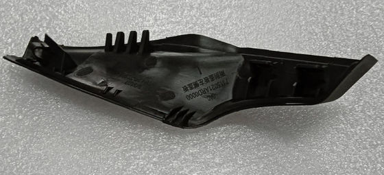 L'écran de déflecteur de l'essuie-glace en caoutchouc avant gauche 7115021ARD0000-B pour Aion A26