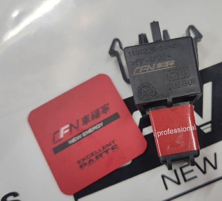 Parties détachées automobiles Tesla résistantes à la rouille Boucle de bagages arrière 1131205-00-C