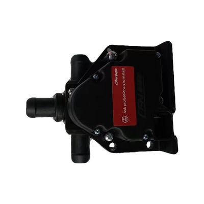 Les pièces détachées de la Tesla Model S sont en plastique.