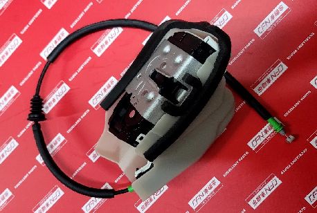 Fermeture de porte avant droite 1500673-91-B 24x19x12cm