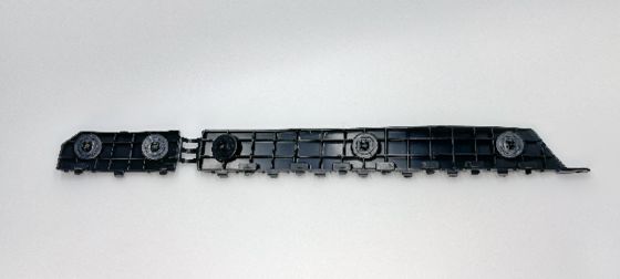 Le modèle Tesla S 2021+ RH est équipé d'un support de montage de pare-chocs arrière 115x42x4mm.